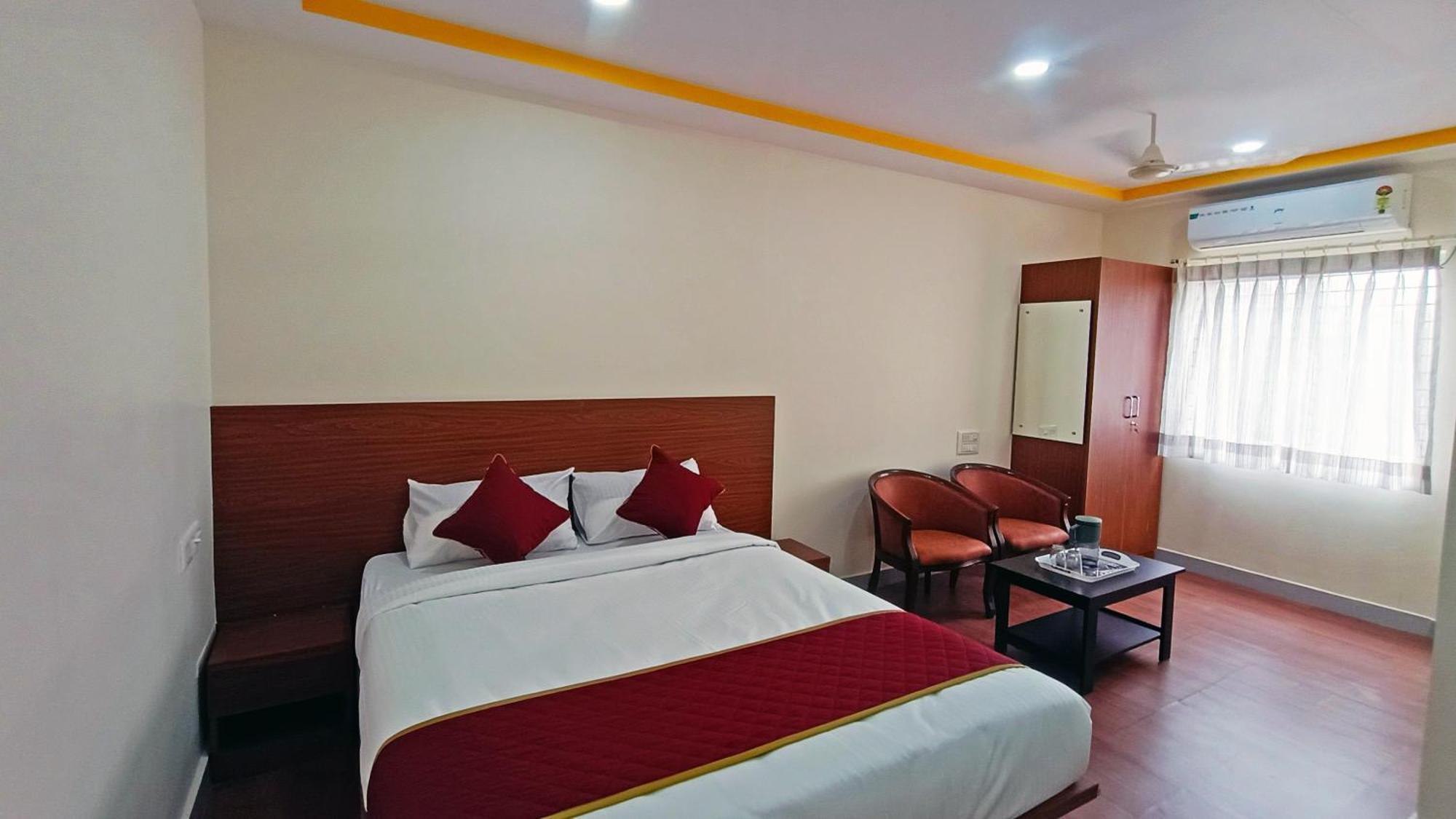 העיר בנגלור Hotel Shiva'S Inn מראה חיצוני תמונה